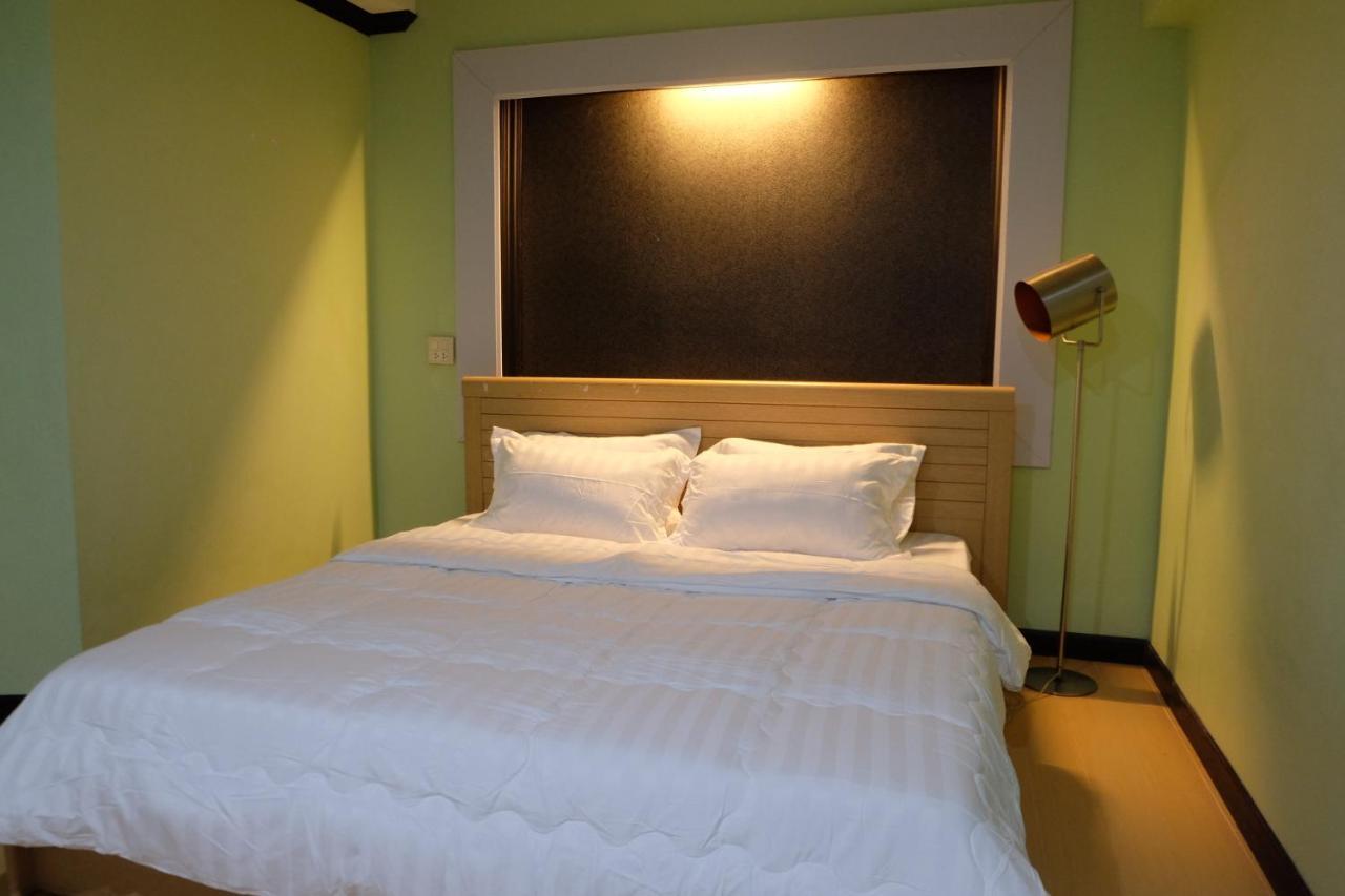 Florentino Hostel Районг Екстериор снимка